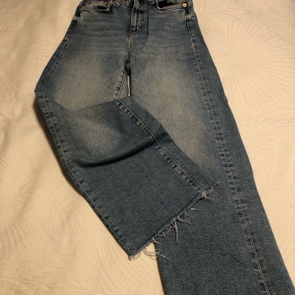 Zara wide leg cropped jean size 2 - Picture 7 of 7